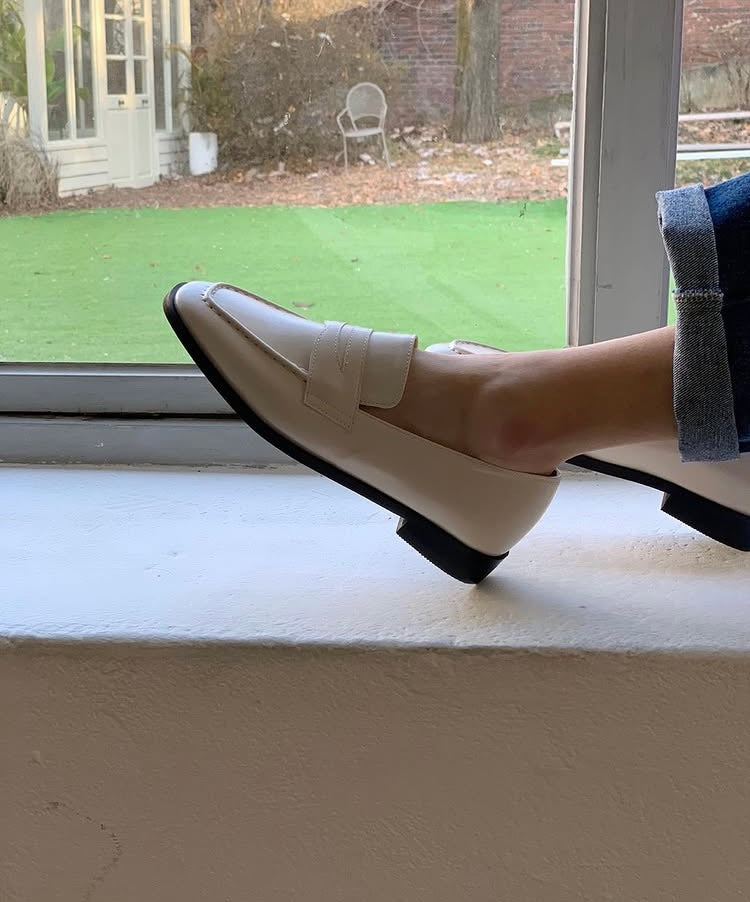 Square-toe loafers