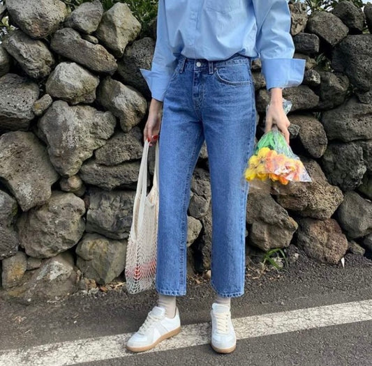 slim-fit jeans