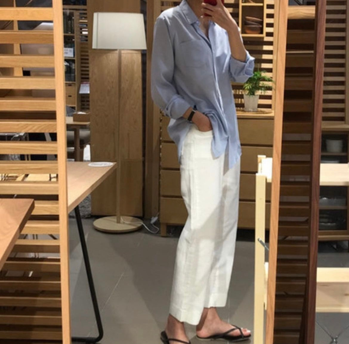 Casual loose-fitting trousers