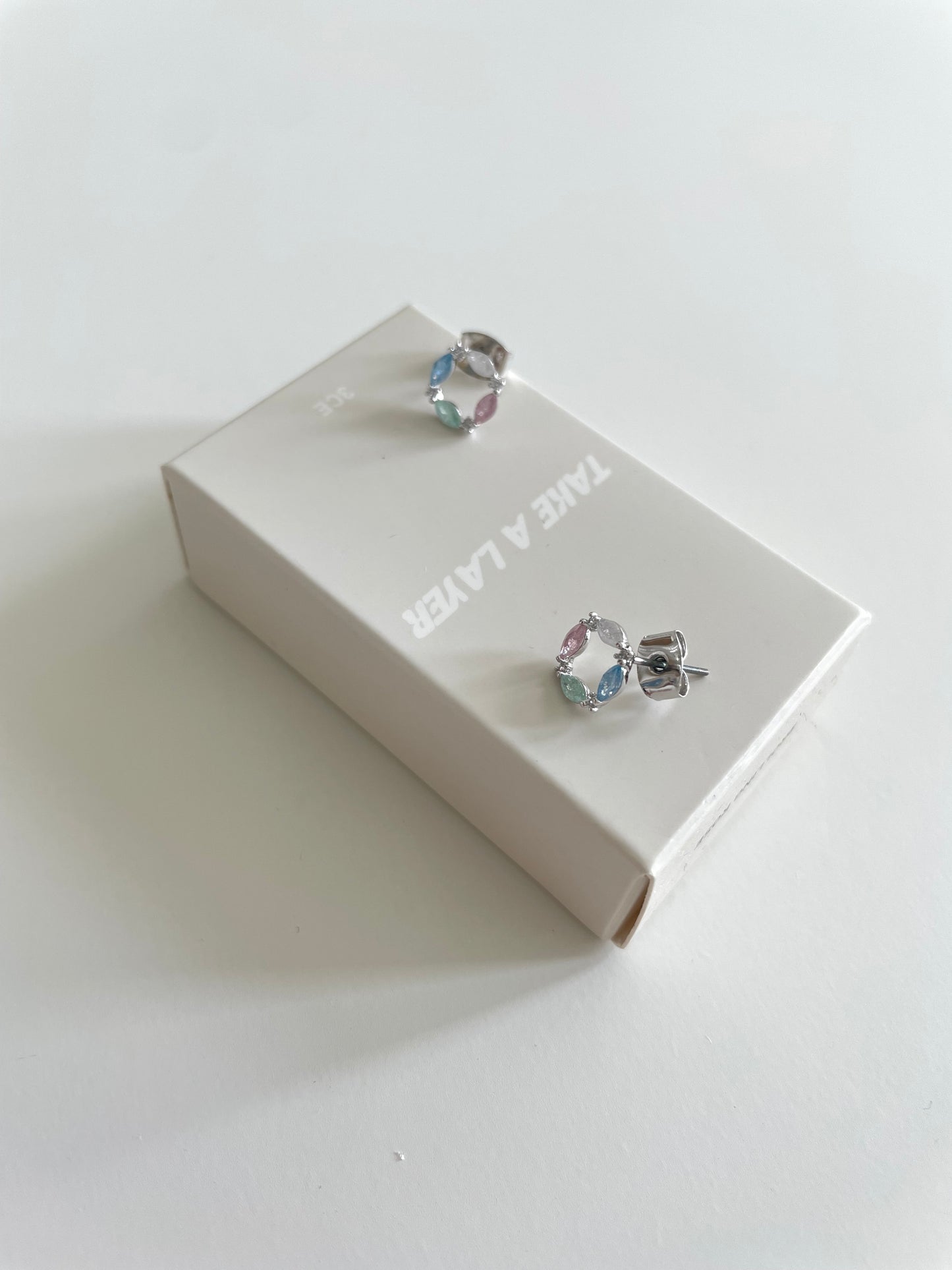 Mini colorful circle earrings