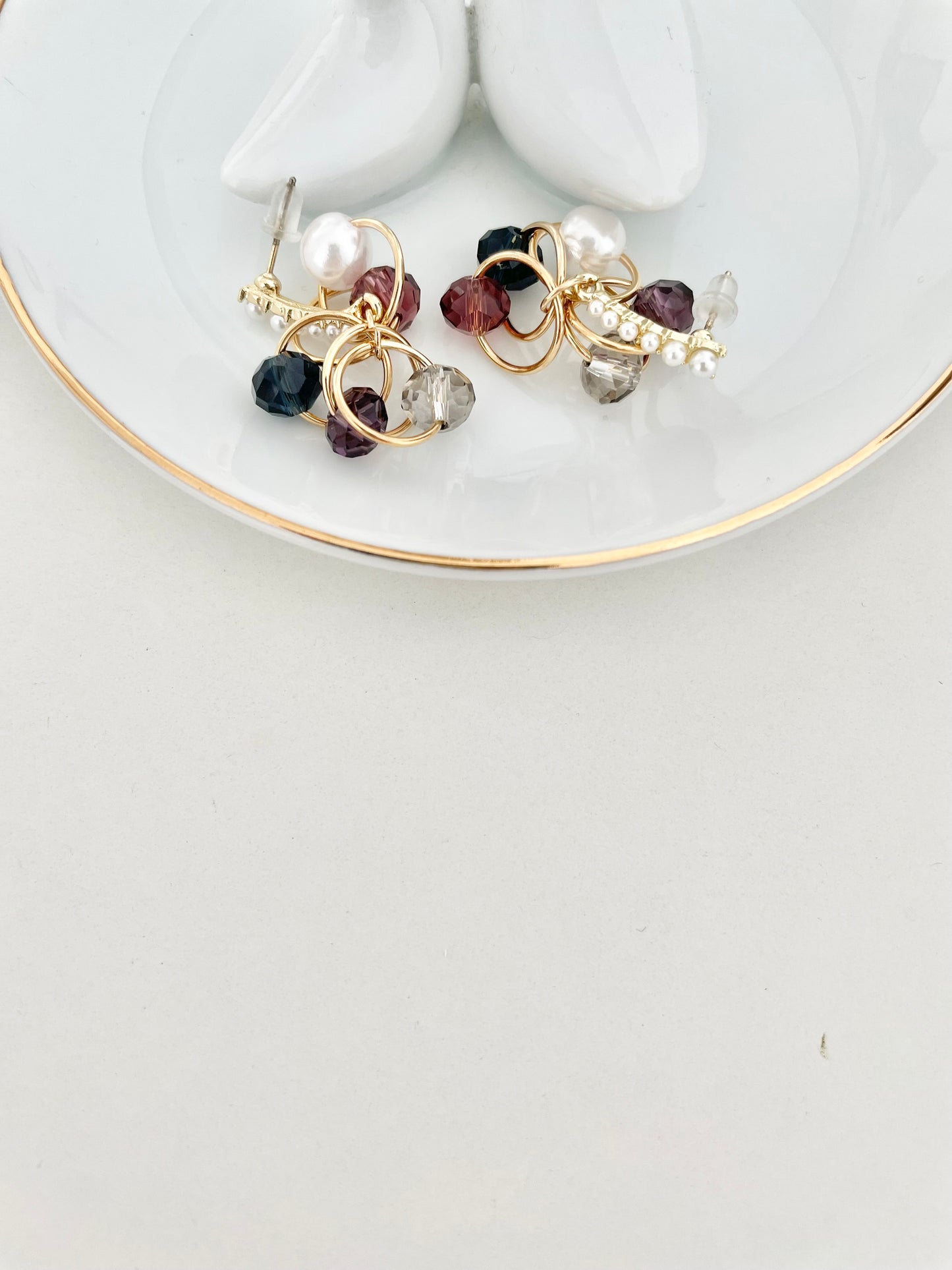 Black and brown beaded pendant earrings