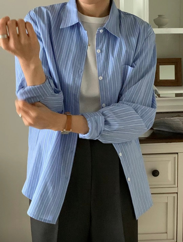 藍色間條恤衫