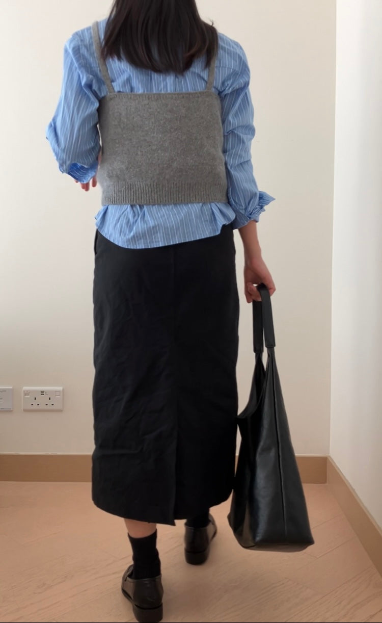 少少毛茸茸細肩帶背心上衣