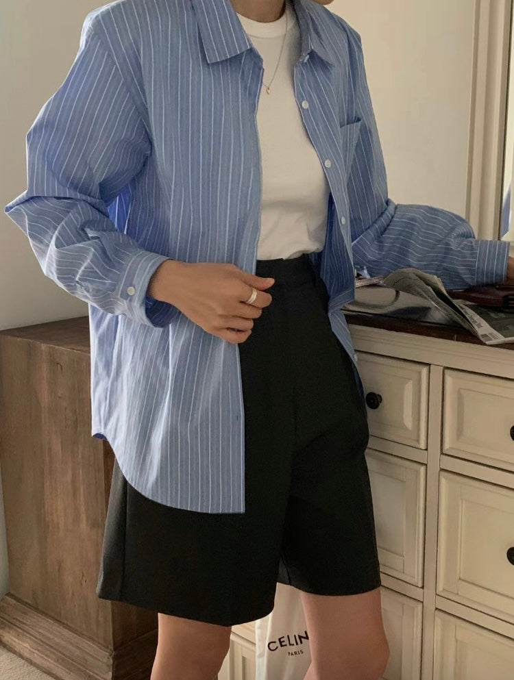 藍色間條恤衫