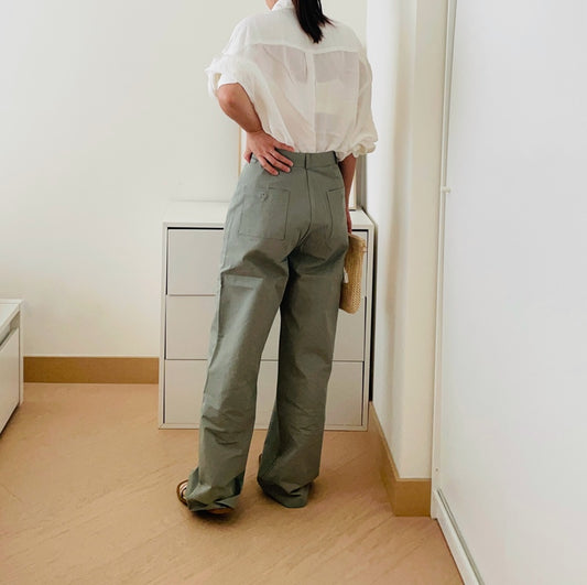 直筒休閒綠色長褲