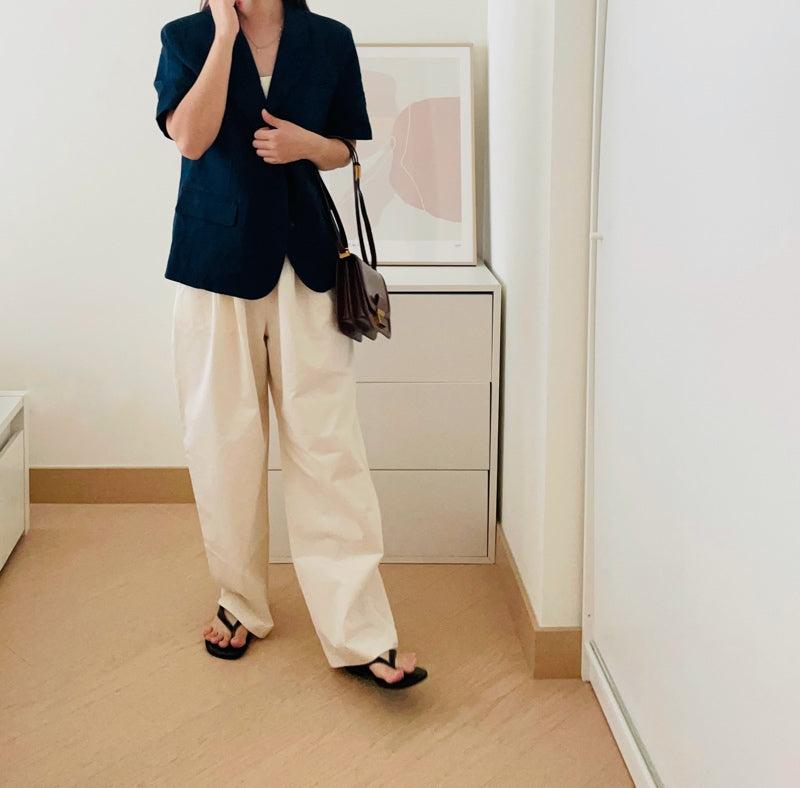 短袖深藍色西裝