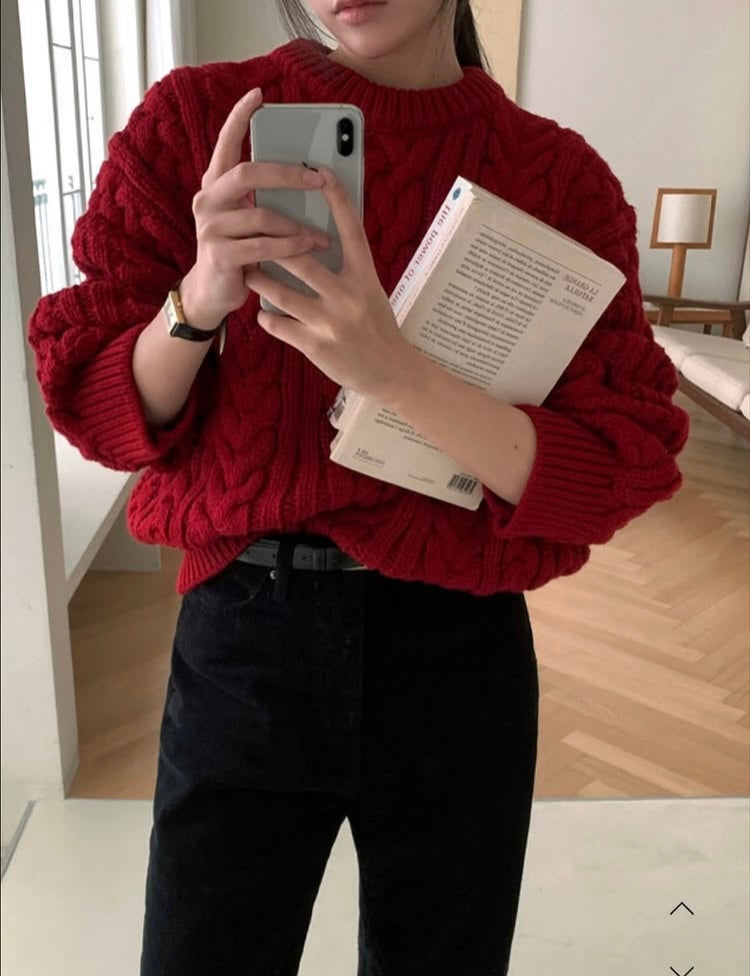 紅色麻花針織毛衣
