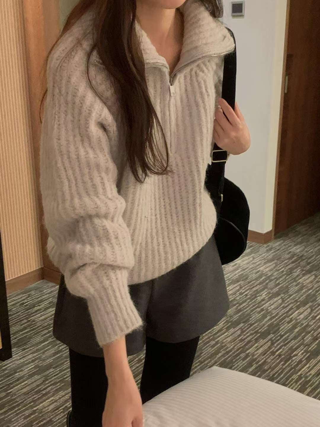 拉鍊高領寬鬆針織毛衣
